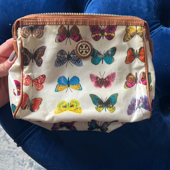 Tory Burch Handbags - Tory Burch butterfly make up bag